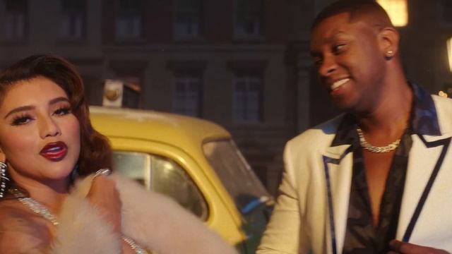 Pentatonix 
Christmas In The City

#Christmas #ptx