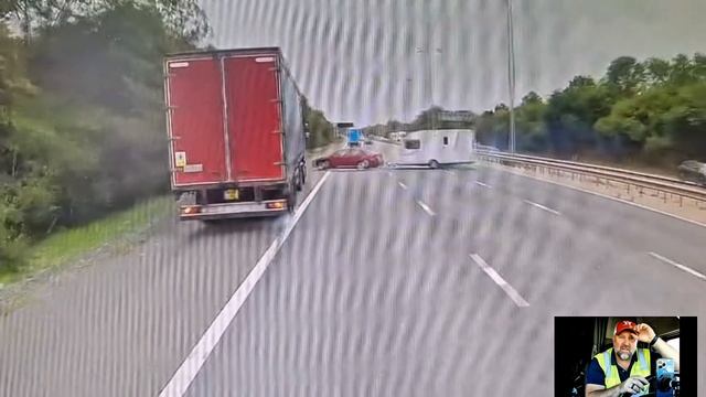 Фура затормозила, но автодому это не помогло