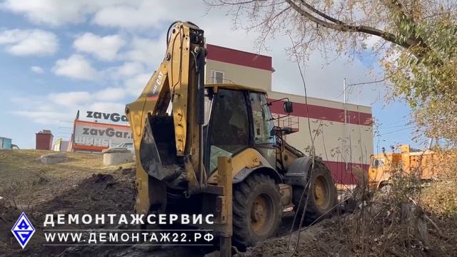 Очищаем русло реки Пивоварки г. Барнаул смотреть онлайн