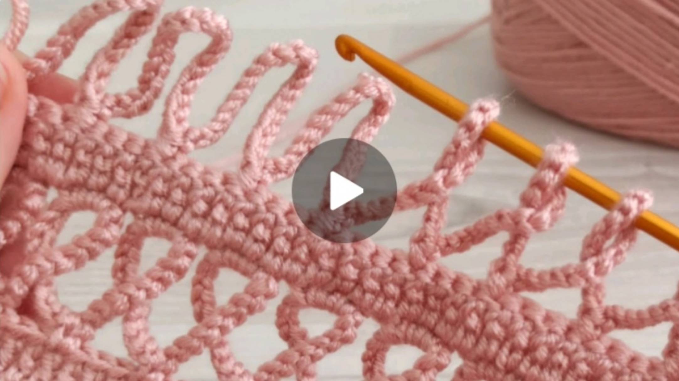 Узор крючком 🙂 #всевжизнисвязано #вязаниекрючком смотреть онлайн