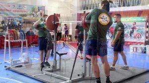 Присед. Пауэрлифтинг