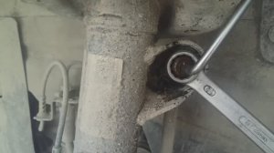 Замена стоек стабилизатора  Опель Мокка 1.4 турбо.