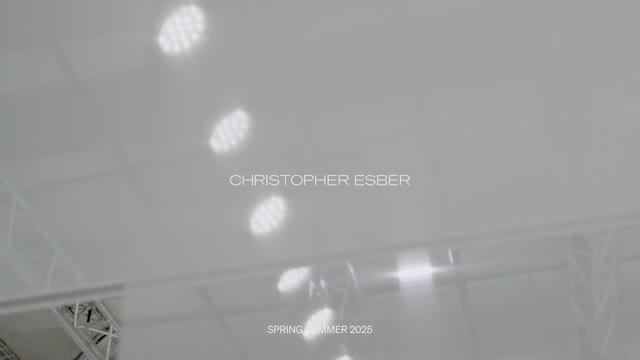 Показ женской коллекции Christopher Esber весна-лето 2025