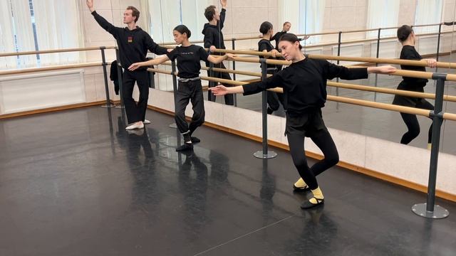 ПЛИЕ КАРМЕН-4! смотреть онлайн