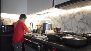 пью водичку//лунакот