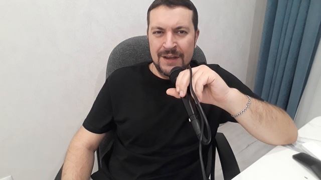 Не выходи из комнаты