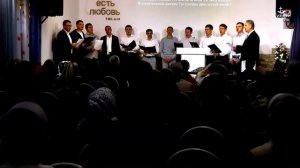 Косари на лугу размахалися острыми косами