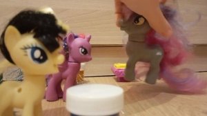 Школа №15. Короткий день в школе☺. My little pony. Пони Саша 🖤💛