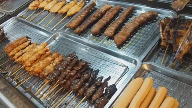 Уличная еда в Таиланде. смотреть онлайн