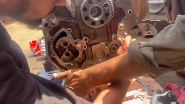 Как восстанавливать разрушенный двигатель смотреть онлайн
