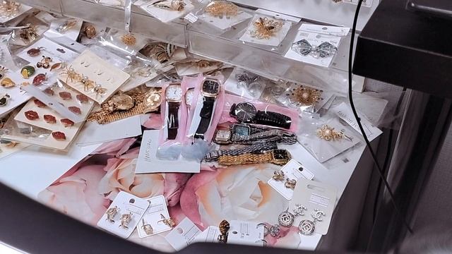 ✨ Блестящие идеи: Как создать неповторимый образ с помощью бижутерии ✨заказ ватсап +79083191849 max смотреть онлайн