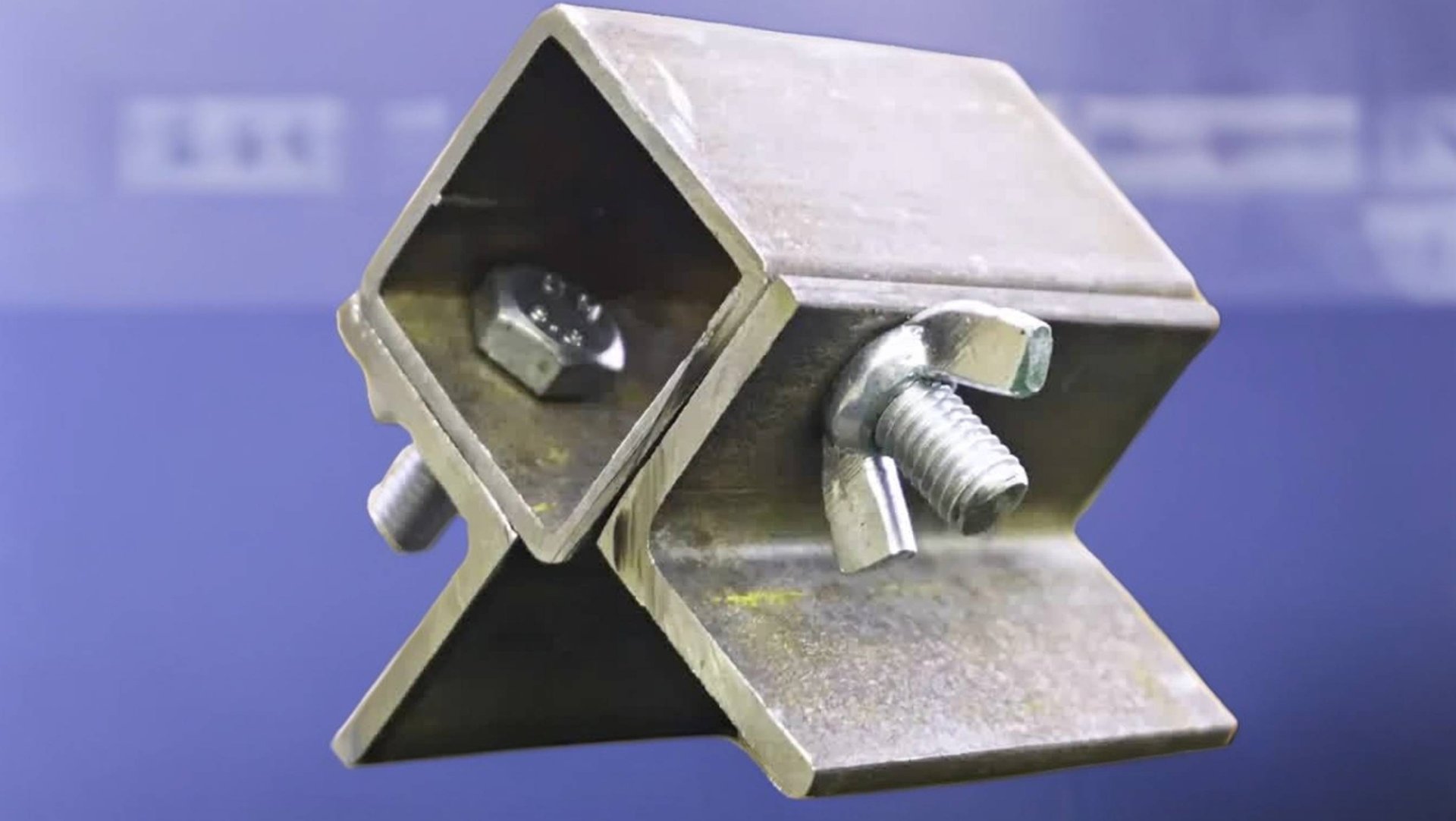 DIY: Умный угольник для труб — свариваем рамы и короба без проволоки и скотча! смотреть онлайн