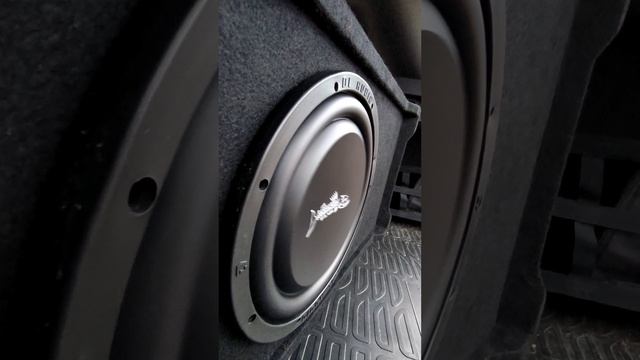 DL Audio Barracuda 12A Flat Слушаем в Chery Tiggo 7 Pro Max смотреть онлайн