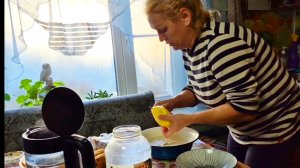 Так и Живу со Своим Горем