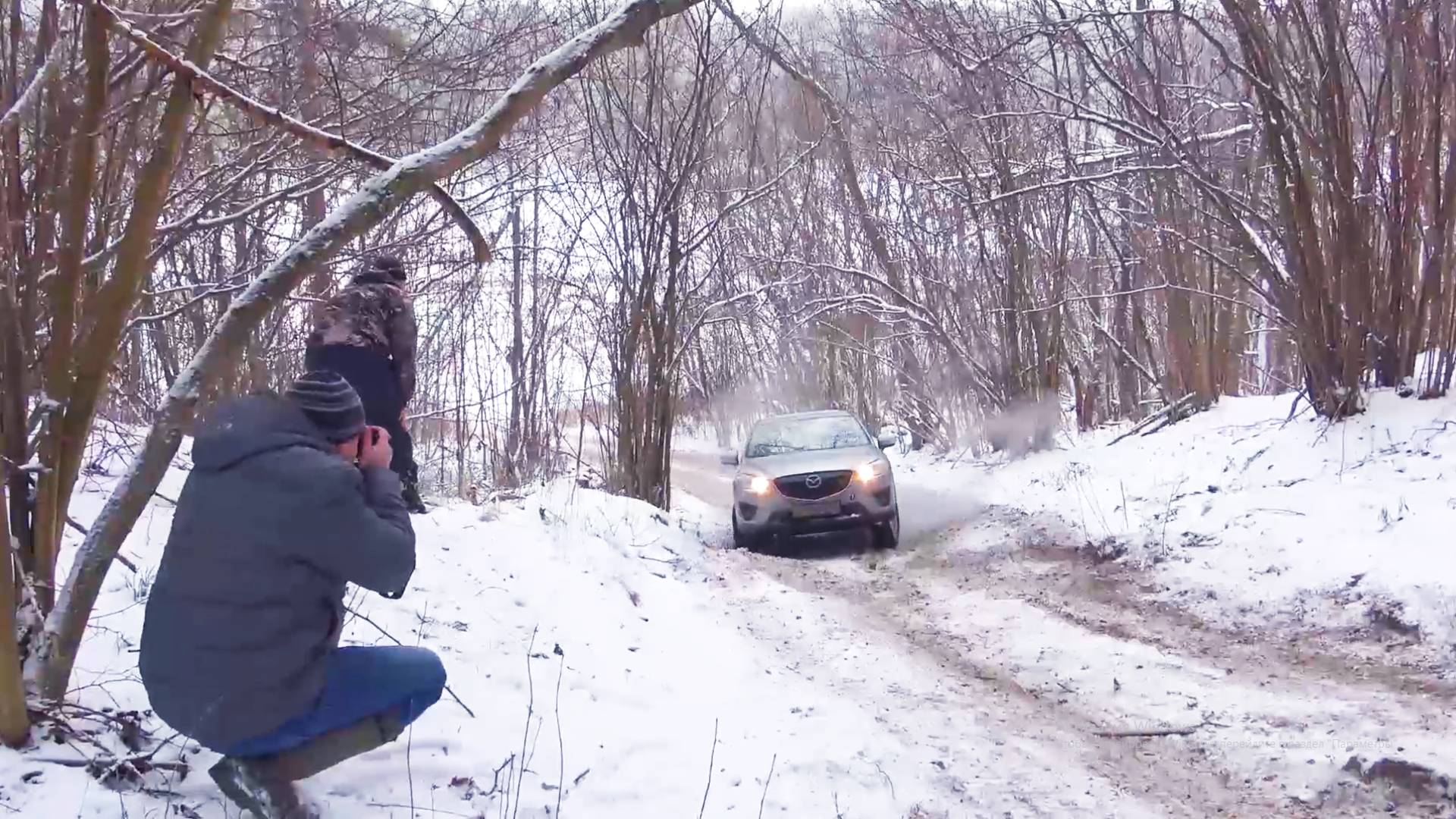 ГОРОДСКИЕ опешили от экстремальной горы в лесу. Mazda, Audi, Renault, SsangYong, Hyundai смотреть онлайн