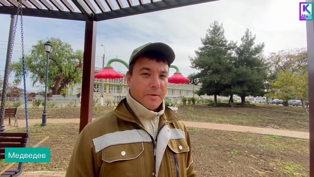 В сквере Воссоединения протестировали систему автополива смотреть онлайн