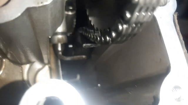 Ремонт Suzuki Intruder 1400 VS. 2ч. Дефектовка гидрокомпенсаторов.