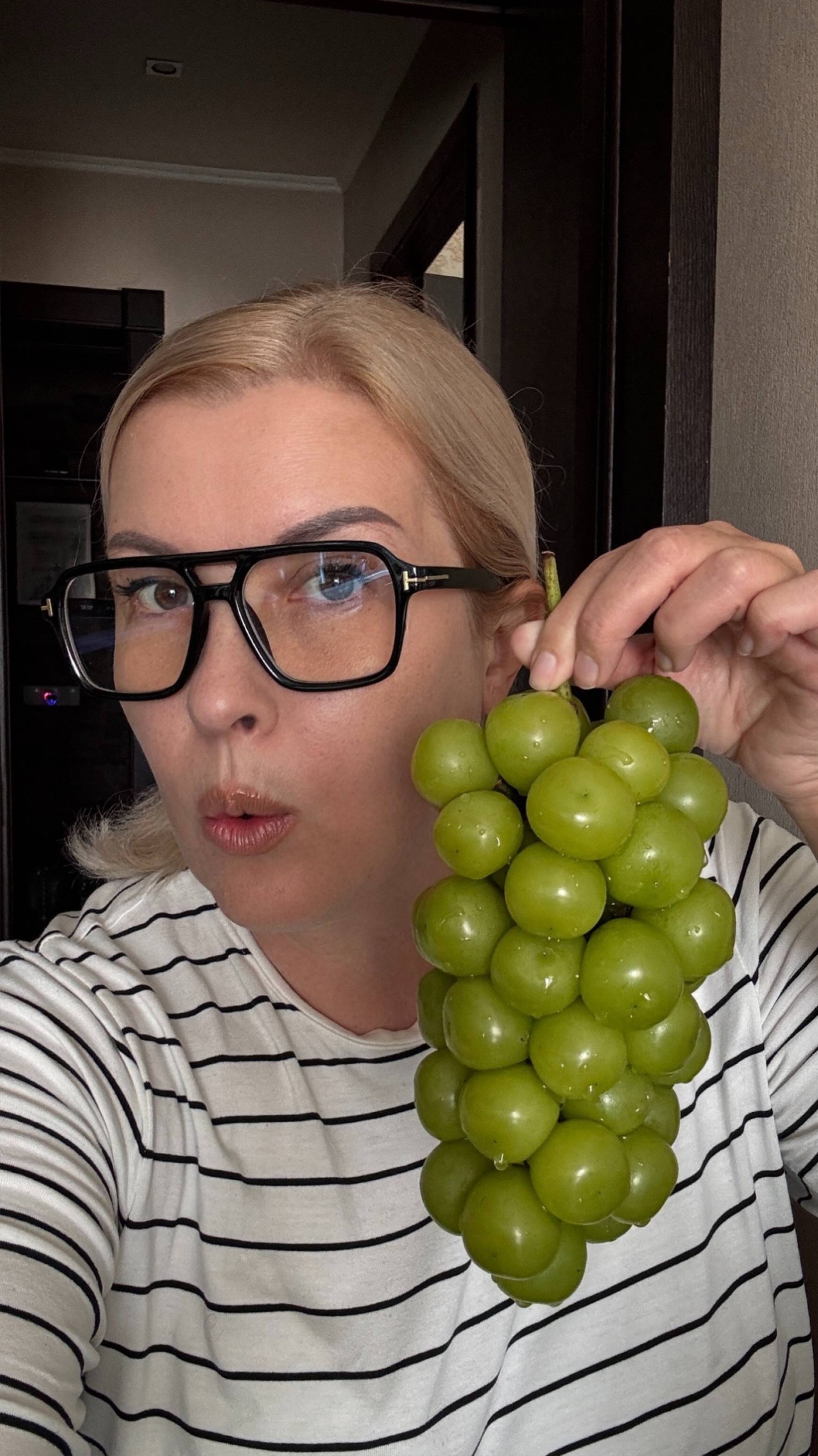 пробуем китайский виноград смотреть онлайн