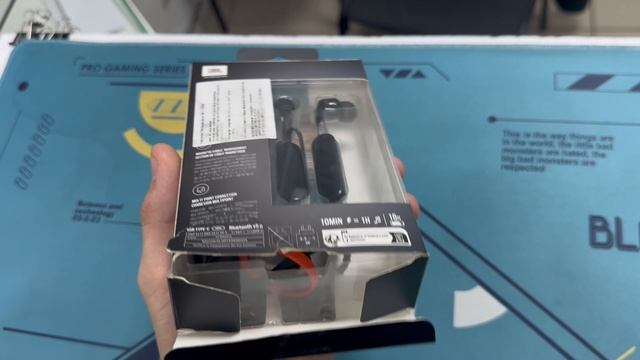 Наушники смотреть онлайн