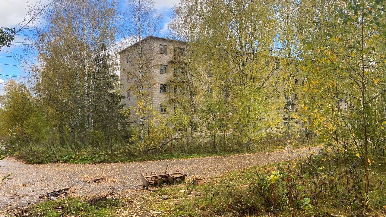 Юрья 3 - наследие былой эпохи. Заброшенный военный город. ЗАТО Октябрьский смотреть онлайн