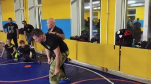 Неспортивный ножевой бой.В.Н.Крючков