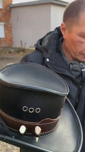 САМЫЙ СТИЛЬНЫЙ БЛОГЕР! МИСТЕР МОНГОЛ В НОВОЙ НЕВЕРОЯТНОЙ ШЛЯПЕ! КАК ВАМ?