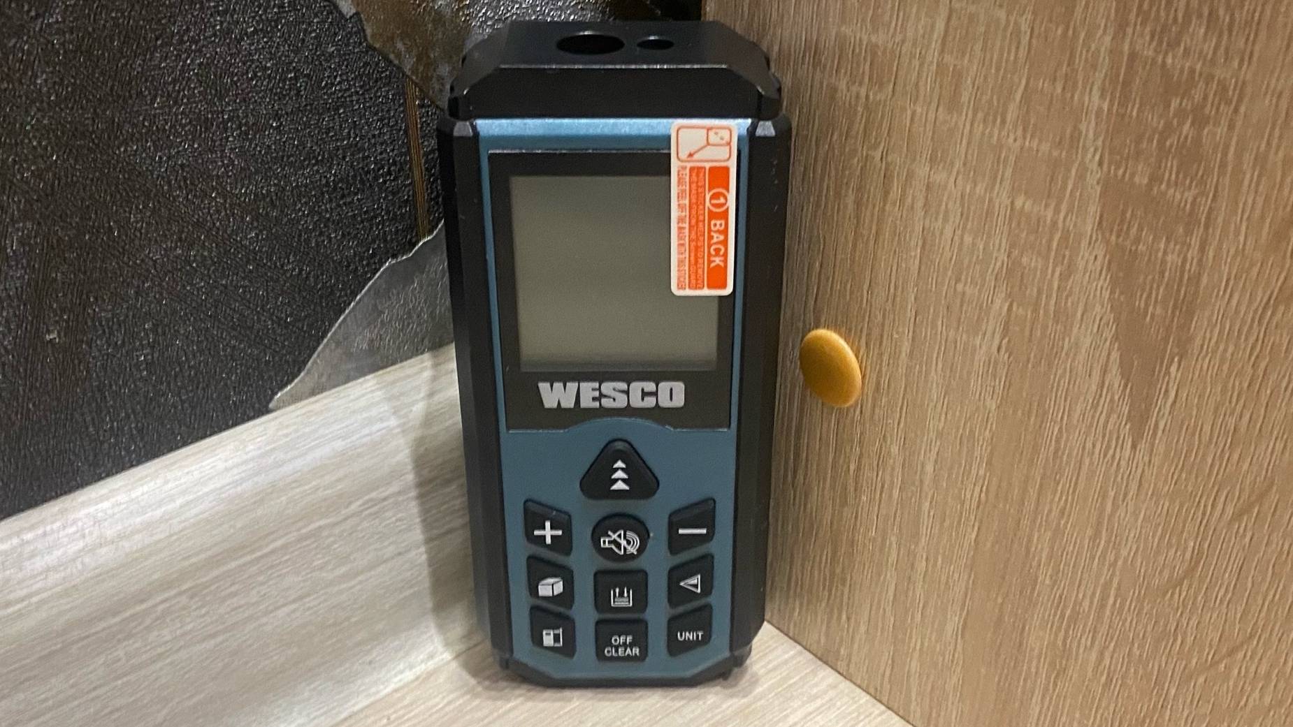 Распаковка и обзор лазерного дальномера Wesco WS8910 смотреть онлайн