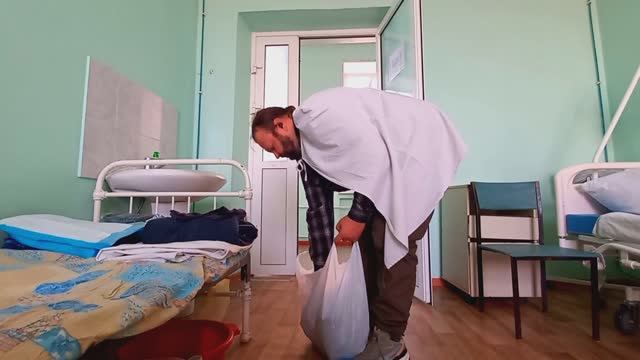 Пришел к папе в больницу а кровать пустая ПОКУПКА ПРОДУКТОВ НА ПЕНСИЮ вкусно кушаю полезный салат смотреть онлайн