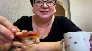 А Аннушка рульку приготовила/А мама покушает/Мукбанг