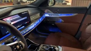 Нашел вам машину для депутата… ДАЖЕ лучше чем Аура:)))