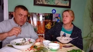 Жизнь в деревне. Слюна уже пошла