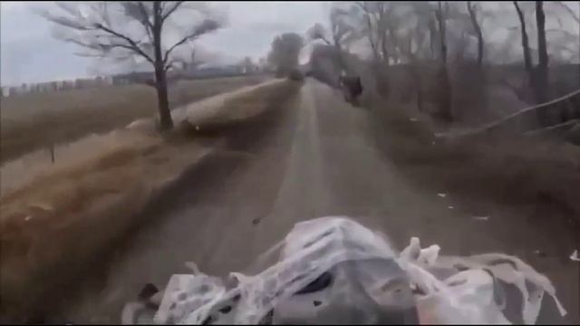 Песня. Четвертый год страна воюет/ Воюют Родины сыны. смотреть онлайн