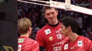 Волейбол. Сантори Санбёрдз — Осака Блютеон. Чемпионат Японии 2025-2026. SV Лига