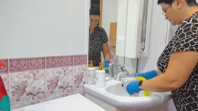 25. 10. 2025г.
Решили покосить. Суббота, ген. Уборка смотреть онлайн