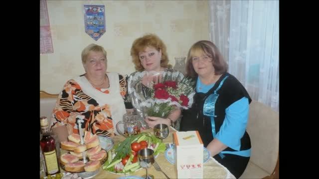 + Друзей и денег много не бывает