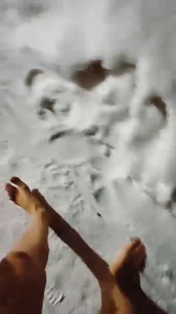 Шла босиком из бани домой, не жалея ног🤭 смотреть онлайн