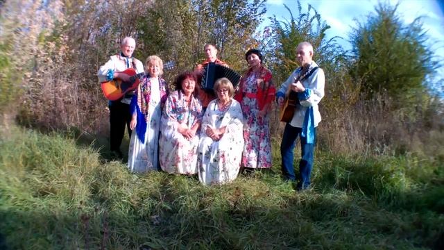 Ансамбль "Клавдия" На скамеечке с подружкой смотреть онлайн