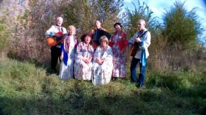 Ансамбль "Клавдия"  На скамеечке с подружкой