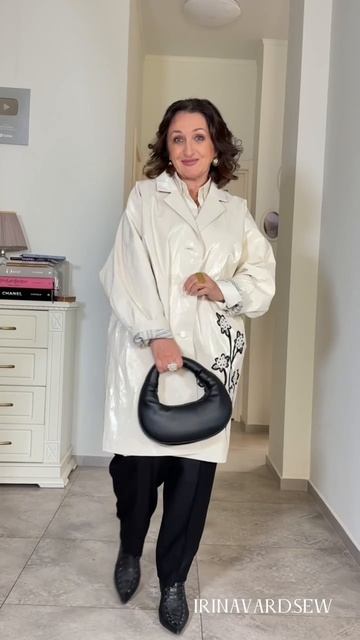 О ВЫКРОЙКАХ плаща и брюк в «Изюме» октябрь 25 смотреть онлайн