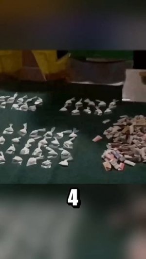 Копы на Хэллоуин становятся супергероями