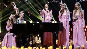 Алексей Воробьев и группа Блестящие -  Художник // шоу Супер Стар 2025