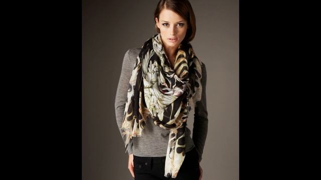 Флавиа Лучини ( Flavia Lucini )