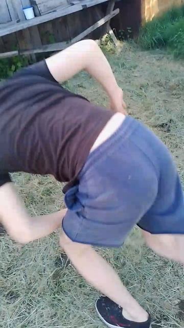 крутач делает грязь смотреть онлайн