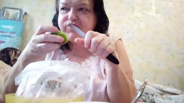 26-10-2025 добро. завтрак. челка. собрала поеду пальто. приходите на стрим смотреть онлайн