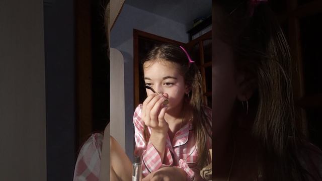 крашусь смотреть онлайн