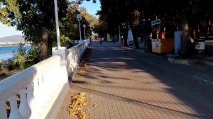 Геленджик Пляж   сан  Солнечный берег    25 г