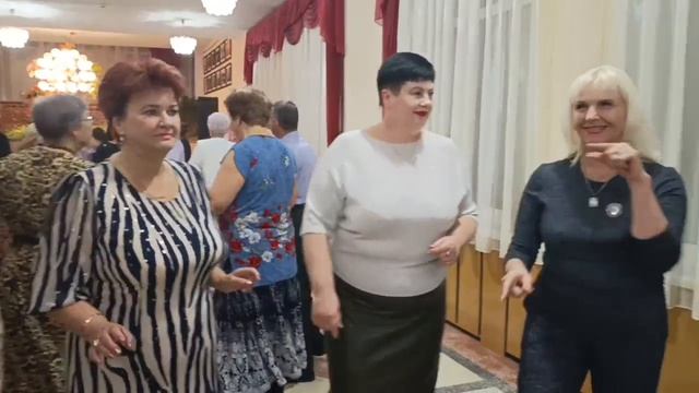 26 октября.Я приду к тебе с цветами... смотреть онлайн