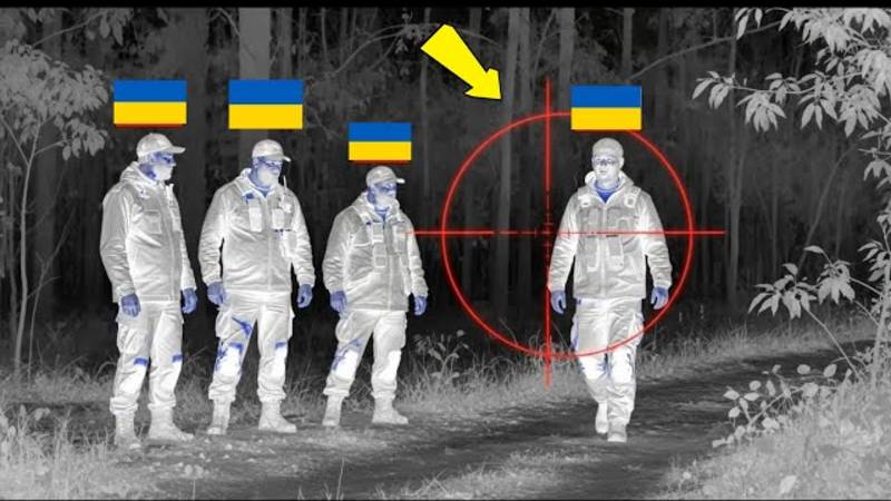 Российский снайпер ликвидировал украинских солдат с расстояния 1800 метров. смотреть онлайн