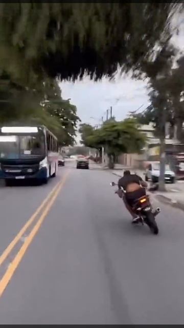 БАЙКЕР ОТМОРОЗОК.mp4