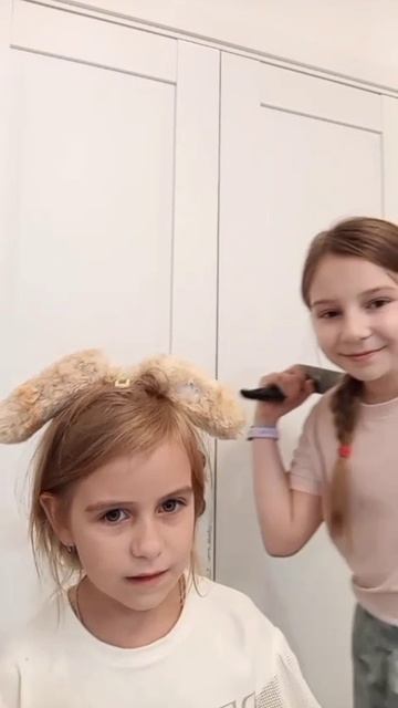 когда встречаются: козлёнок,волк и человек